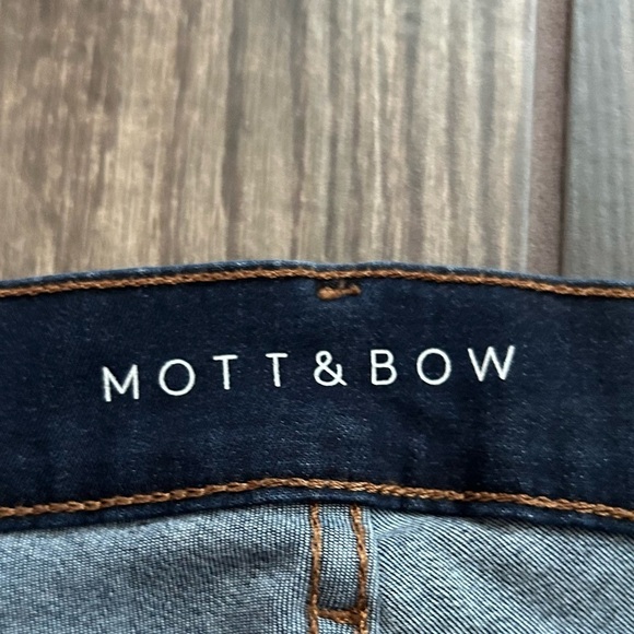 Mott & Bow Mid Rise Grove Skinny Jeans Dark Wash Sz 28 - Picture 6 of 7